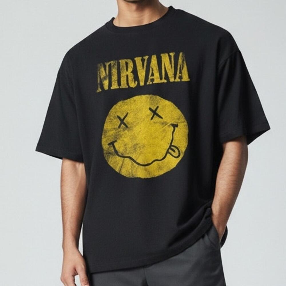 Nirvana Vintage Style Smile Back Short Sleeve Unisex T Shirt Crew Neck L Black